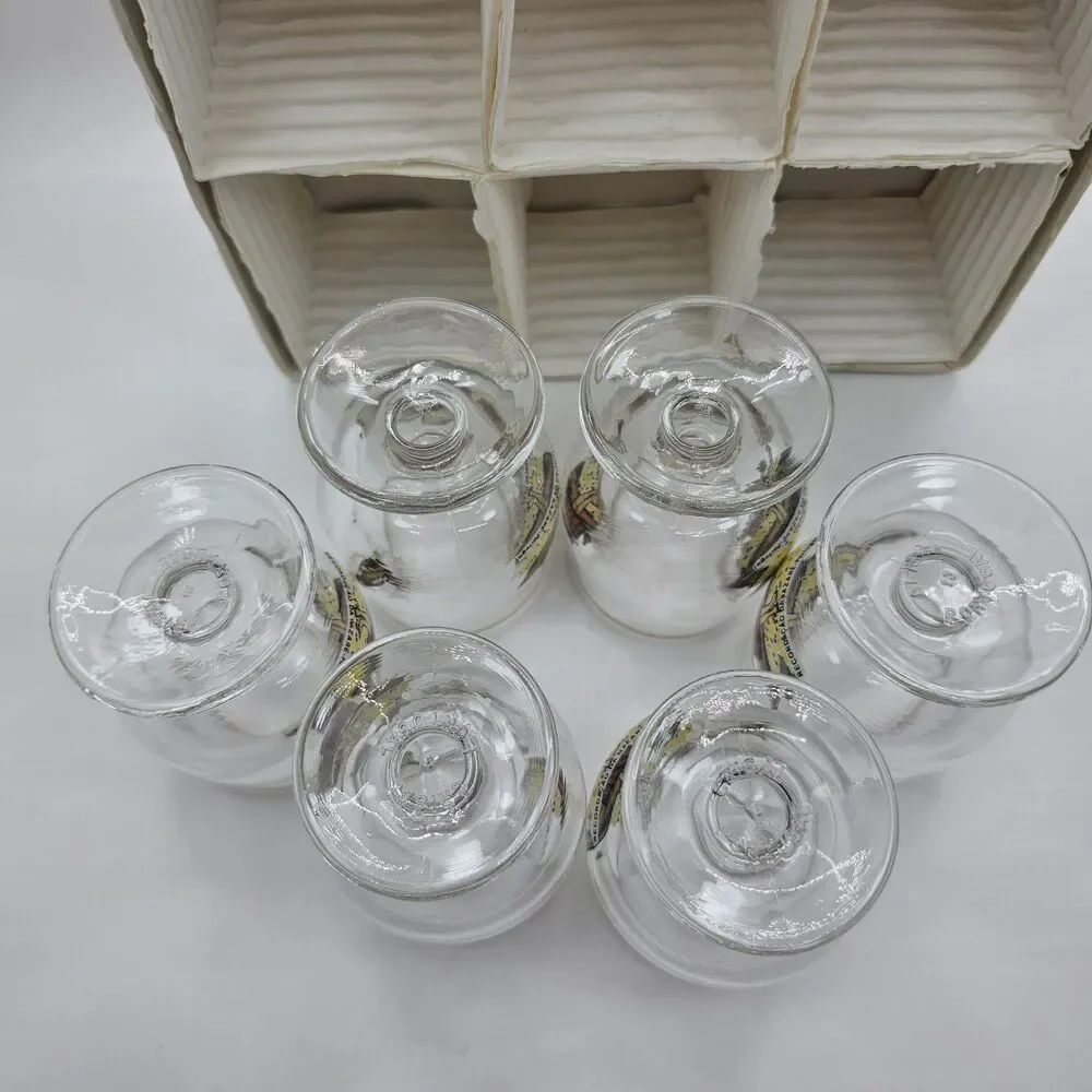 1960 Vintage Crisal Portugal Recordação da Nazaré gold-lined shot glass.